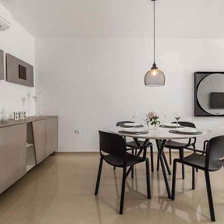 Apartment Val Pjescana Uvala Extérieur photo