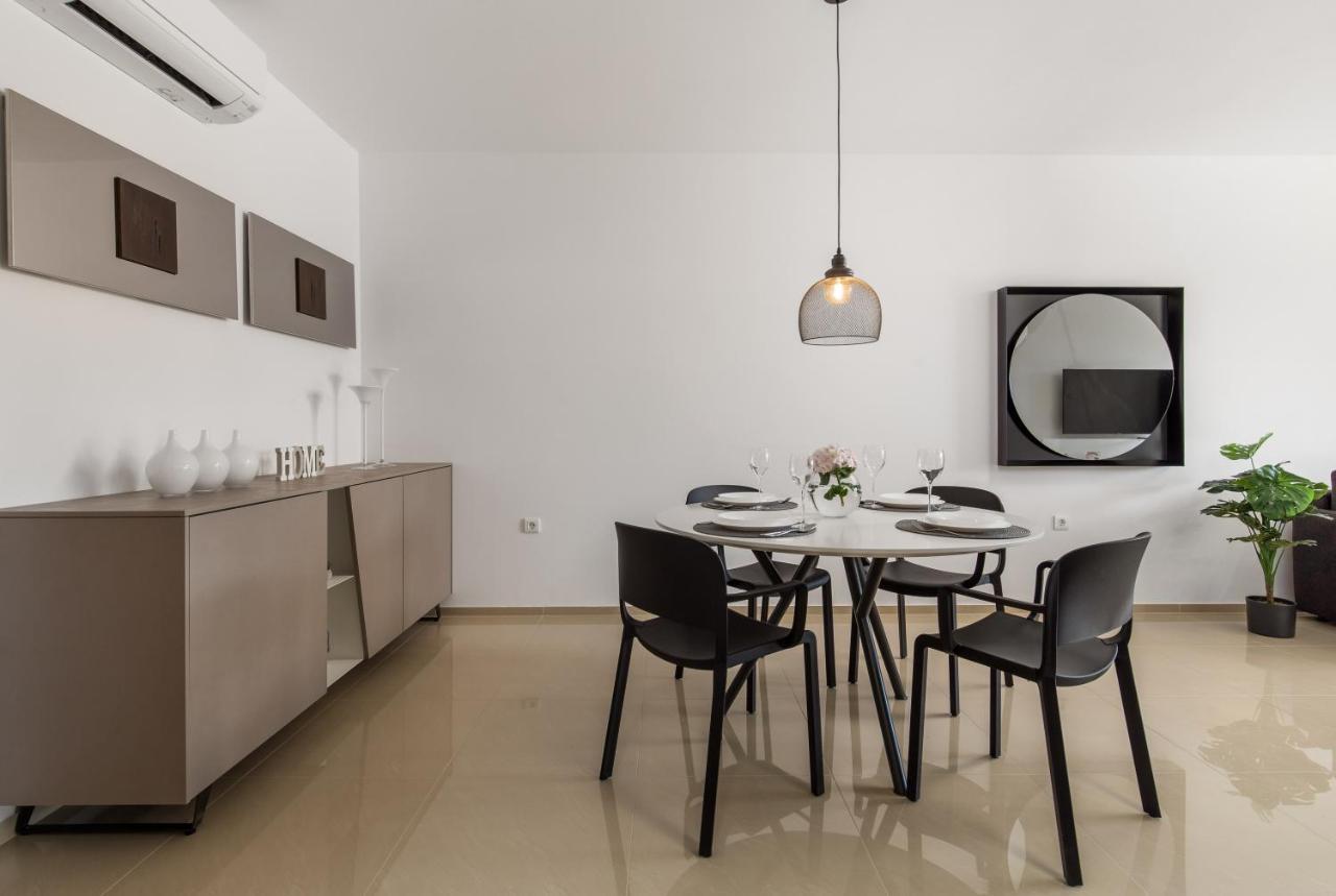 Apartment Val Pjescana Uvala Extérieur photo